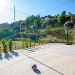 Stunning In San Giovanni بيت للعطل Montefiore dellʼAso